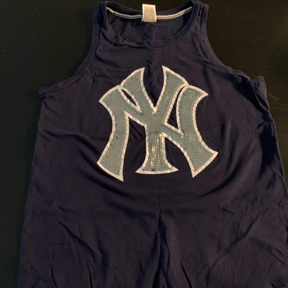 NY Yankees tank top